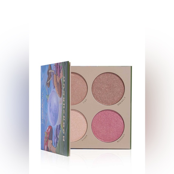 LUNAR BEAUTY | Moonshroom Highlighter Palette | Manny MUA - Picture 1 of 7
